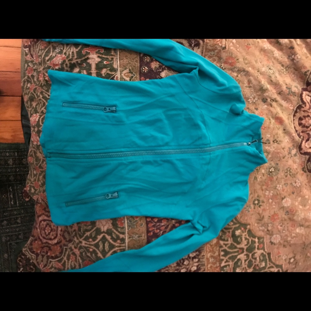 Lululemon turquoise Define jacket size 4